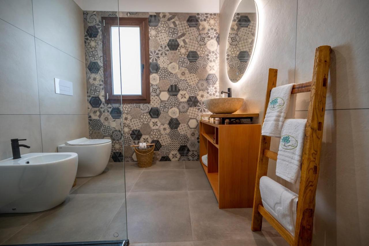 Villa Carmiano Luxury Bedrooms In Avola In The Province Of Syracuse With Spa And Swimming Pool And Wonderful Seaview Exterior foto
