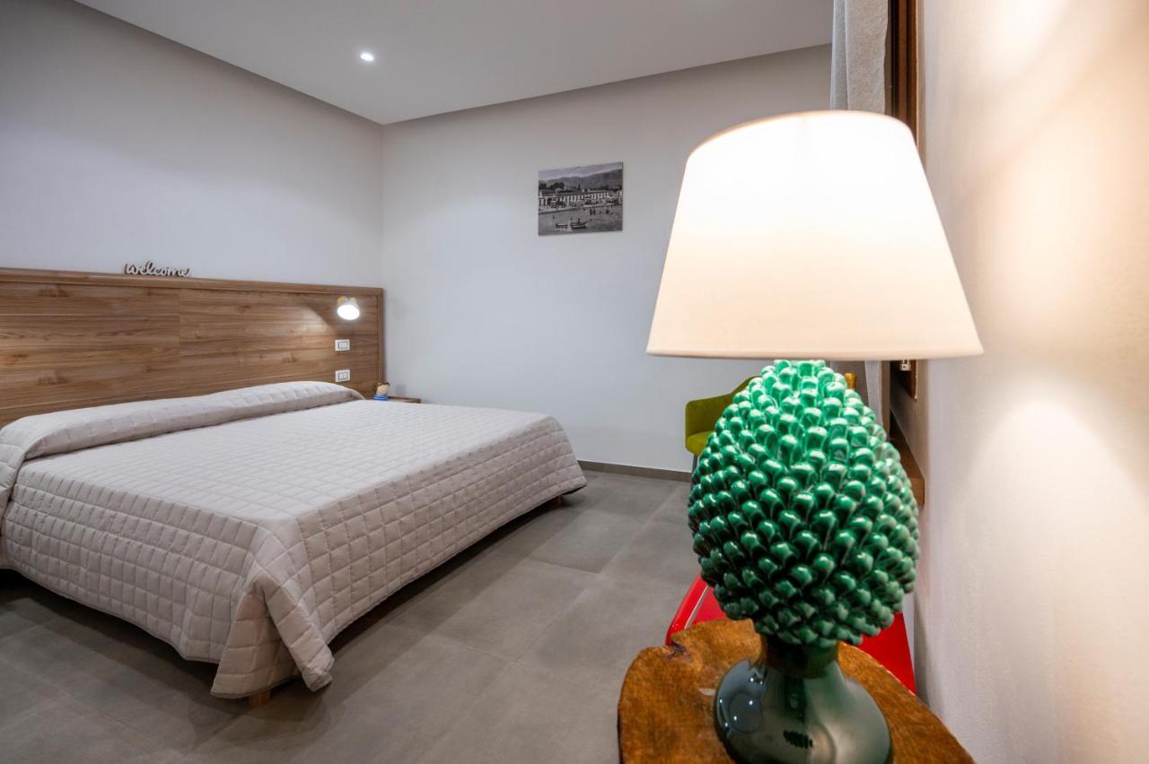 Villa Carmiano Luxury Bedrooms In Avola In The Province Of Syracuse With Spa And Swimming Pool And Wonderful Seaview Exterior foto