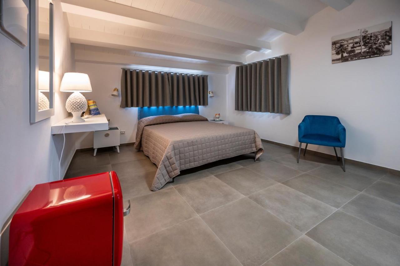 Villa Carmiano Luxury Bedrooms In Avola In The Province Of Syracuse With Spa And Swimming Pool And Wonderful Seaview Exterior foto